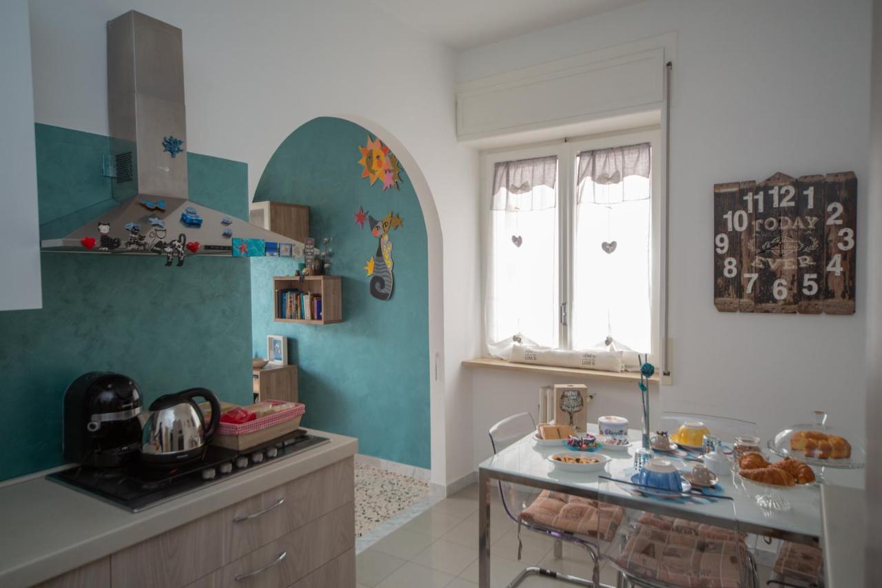 לינה וארוחת בוקר סלרנו Casa Luisa מראה חיצוני תמונה